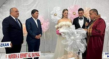 Milletvekili Aldatmaz, Nazen ve Arda çiftinin mutluluğuna ortak oldu