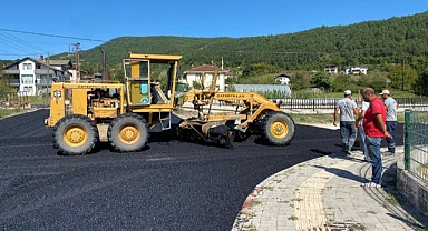 Piknik alanının yolları sıcak asfalt ile düzenlendi