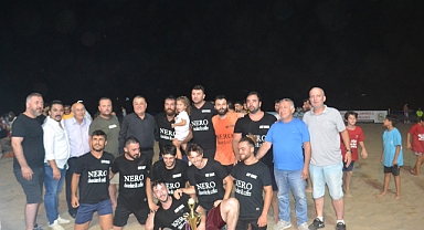 Plaj Futbolu şampiyonu Forza Pompino