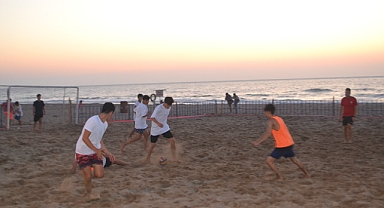Plaj futboluna Öztem galibiyetle başladı