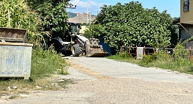 Uyarı yapmadan yolu kazan Akmercan, yüzlerce vatandaşı mağdur etti