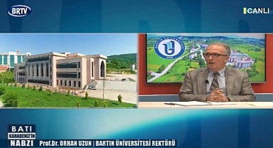 Uzun: “Öğrencilerimizi merkeze alarak geleceğe yürüyoruz”