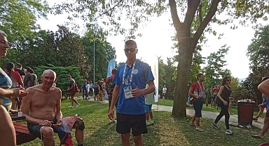 Yüzmede yeni bir başarı daha geldi