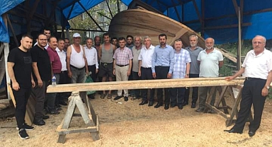 Arslan yat tekne imalatını inceledi