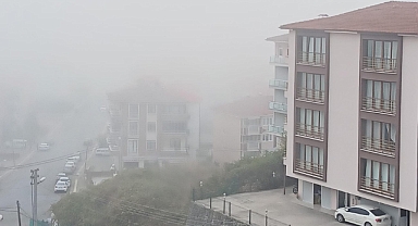 Bartın'da sabah saatlerinde yoğun sis etkili oldu