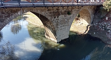 Bartın Irmağı'nda Balık ölümlerine karşı su takviyesi