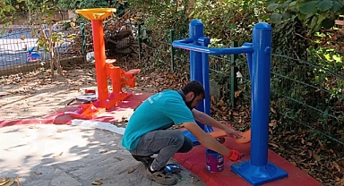 Belediye, bakım onarıma devam ediyor