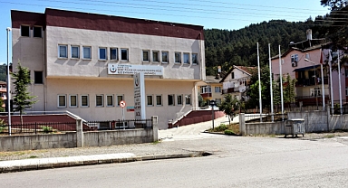 Devlet memurundan doktora şiddet!