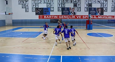 Emniyet 3-0 Belediye