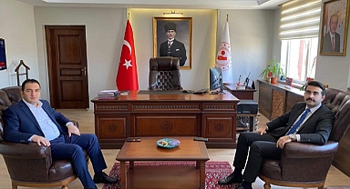 Kaymakam Eser’den Taşpınar'a hayırlı olsun ziyareti