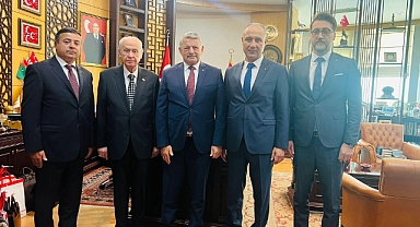 MHP Heyeti Bahçeliyi Ziyaret Etti