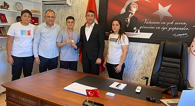 Şampiyon sporcu’dan Akkaş’a ziyaret