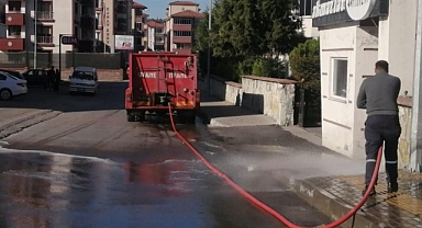 Yollar yıkandı