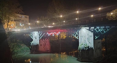 100’üncü yıl ışık saçtı!