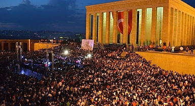 Anıtkabir’i ziyaret ediyoruz!
