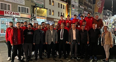 Bartınspor’a moral yemeği