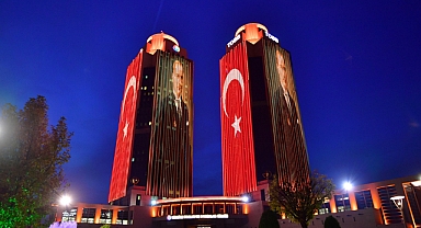 Başkan İkiz Kuleler'de