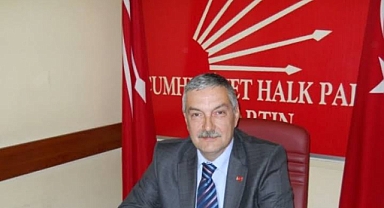 Göz yaşlarını tutamadı..