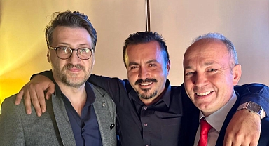 MHP ve CHP'li başkandan samimi poz 