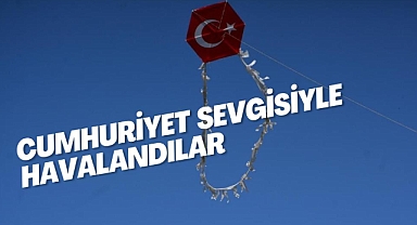 Uçurtmalar Cumhuriyet sevgisiyle havalandı