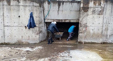 Ulus’ta taşkınlara karşı menfez çalışması