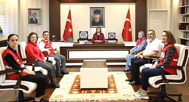 Vali Arslan’a 'Kızılay Haftası' ziyareti