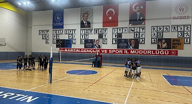Voleybol turnuvası başladı