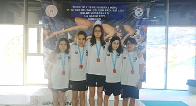 Bartınlı yüzücüler finallere katılmaya hak kazandı