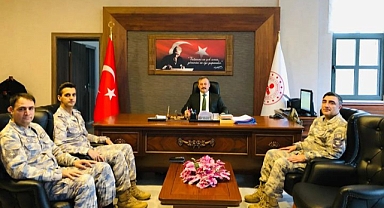 Hava Radar Kıta Komutanlarından ziyaret