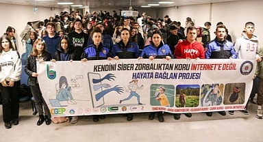 Öğrenciler Polislerle öğreniyor