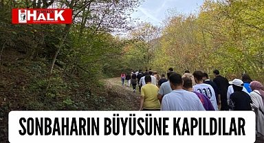 Sonbaharın büyüsüne kapıldılar