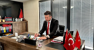 Ahmet Oktay, Özel bireyleri unutmadı