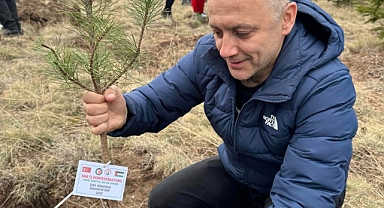 Altınçubuk da şehit çocuklar için fidan dikti