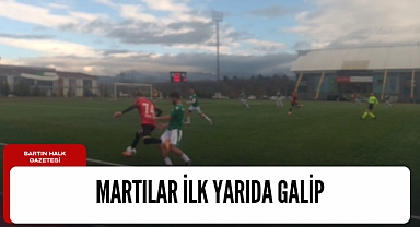 Martılar ilk yarıda galip