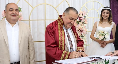 733 nikah kıyıldı!