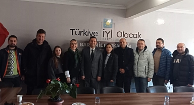 İYİ Parti'ye basın mensuplarından ziyaret