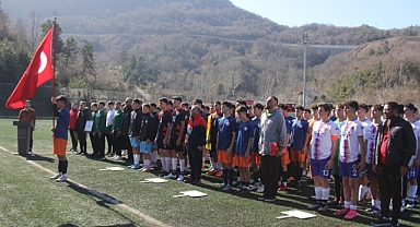 Futbol Grup müsabakaları başladı