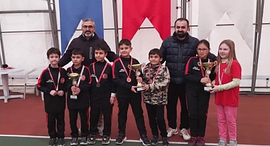 Teniste Kupalar Sahiplerini Buldu