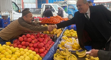 Başkan Pazar Gezdi