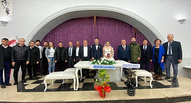 Fırıncıoğlu, Yeni Evlenen Çiftleri Tebrik Etti