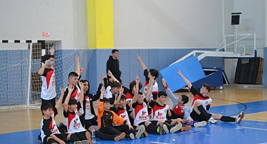 Futsal’da İmam Hatip Ortaokulu son maçını kazandı