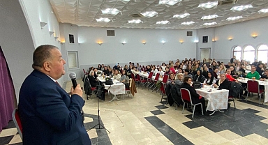 Kadınlar Günü Sofrası Kuruldu
