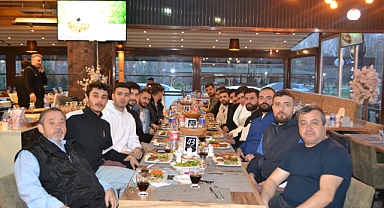 Kemerspor galibiyeti yemekte kutladı