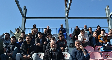 Seyirci Amatör maçta tribünleri doldurdu