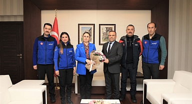 Vali'ye Deprem Haftası Ziyareti