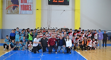 Yıldız Erkekler Futsal Müsabakaları Sona Erdi