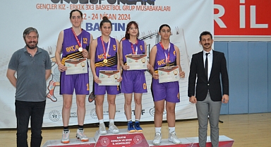 3x3 baskette Behçet Kemal Çağlar Lisesi 1.oldu