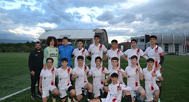 Bartın Gençlerbirliği U17 grup maçlarına katılacak