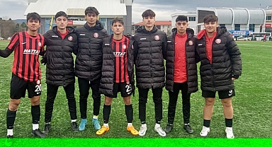 Bartınspor gençlerine sahip çıkıyor