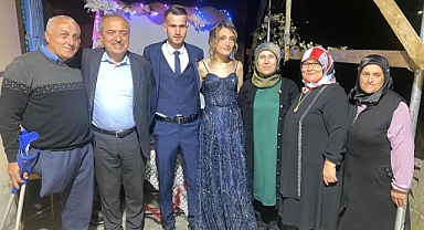 Başkan Uzun Mutluluklar Diledi